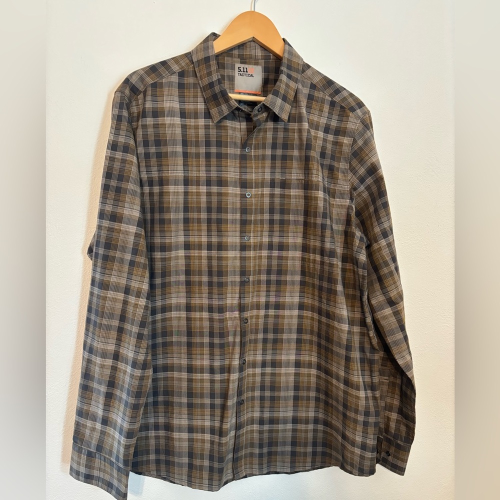 5.11 Tactical Men's Casual Plaid Shirt - Brown Large Long Sleeve